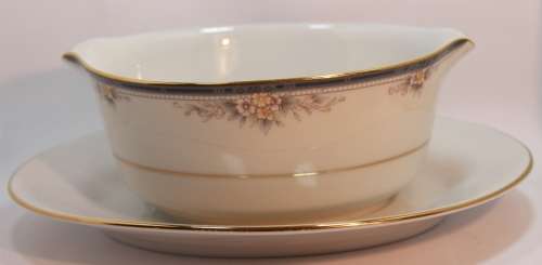 Legendary by Noritake Gravy Bowl and Attached Underplate Willen 4044 Pattern