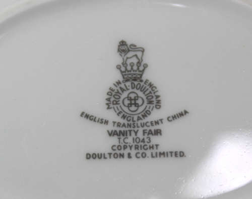 Royal Doulton `Vanity Fair` Pattern Gravy Boat and Under Plate