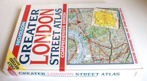 Nicholson Greater London Street Atlas Comprehensive Edition Hardcover Map Book 1997
