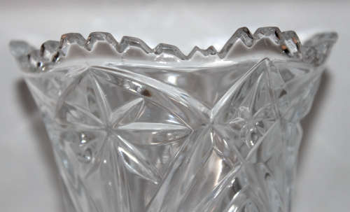 Elegant Vintage Lead Crystal Footed Vase