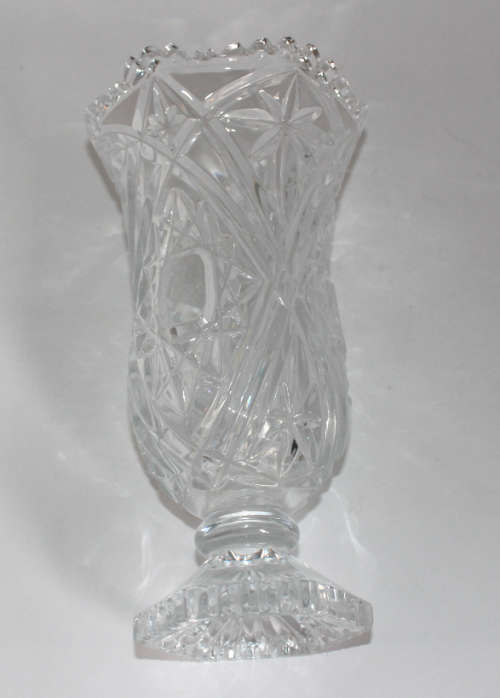 Elegant Vintage Lead Crystal Footed Vase