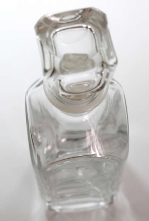 Luigi Bormioli Light and Music Crystal Spirits Decanter.