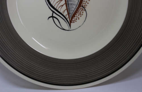 Pair of Susie Cooper Charcoal Skeleton Leaf Pattern 2355 Dinner Plate