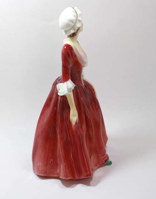 Vintage Royal Doulton Bone China `Gwynneth` HN 1980 Figurine.