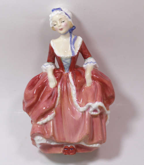 Vintage Royal Doulton Bone China `Goody Two Shoes` HN 2037 Figurine