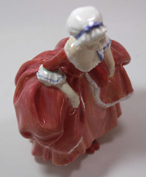 Vintage Royal Doulton Bone China `Goody Two Shoes` HN 2037 Figurine