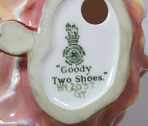 Vintage Royal Doulton Bone China `Goody Two Shoes` HN 2037 Figurine