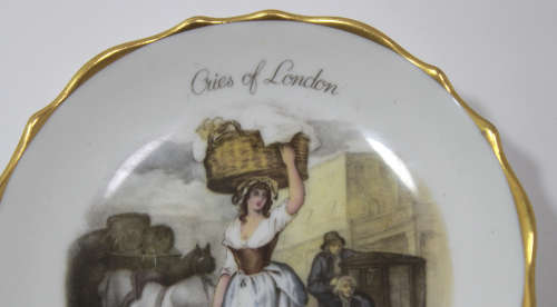 Cries Of London Strawberry`s Scarlet Strawberry`s Small Decorative Wall Plate, Tuscan Bone China.
