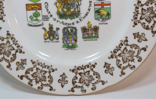 Canada Coats-Of-Arms and Emblems Decorative Wall  Plate by Paragon