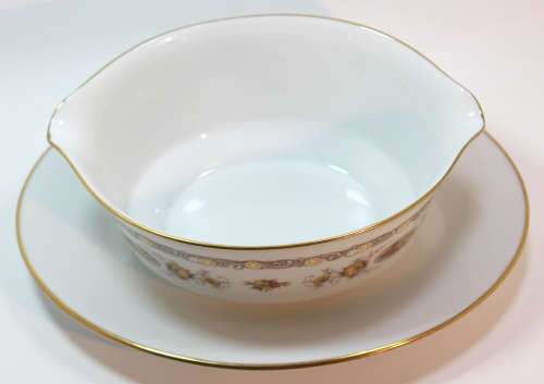 Noritake Selina Pattern 2252 Gravy Boat and Attached Underplate