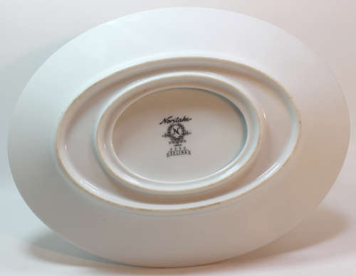 Noritake Selina Pattern 2252 Gravy Boat and Attached Underplate