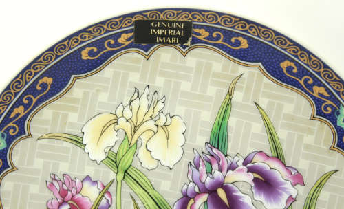 Pair of Imperial Imari Floral Pattern Plates