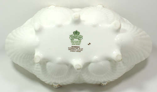Aynsley Fine Bone China `Pembroke` Pattern Footed Shell Shaped Dish