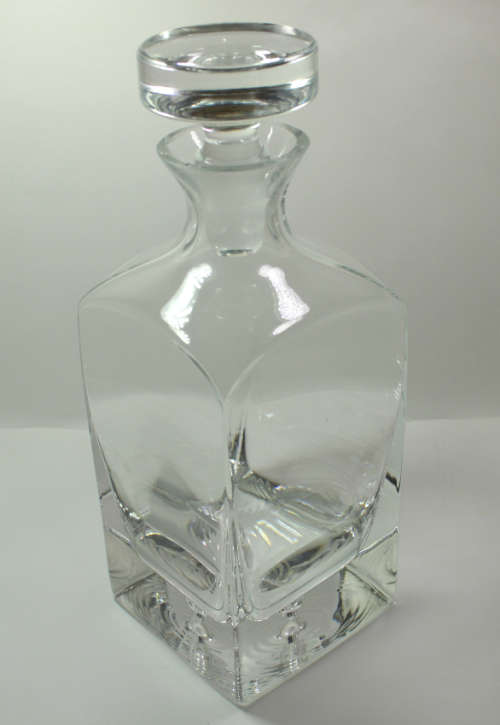 Oblong Styled Heavy Base Decanter with Flat Top Glass Stopper