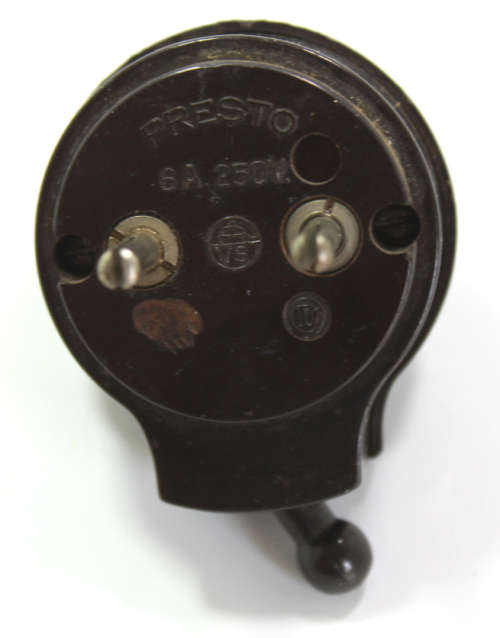 Vintage Presto 6Amp 250Volt Electrical Plug