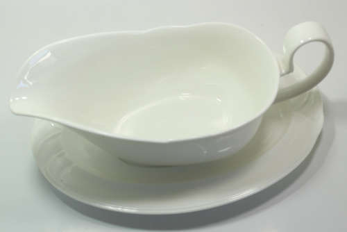 Royal Albert `Profile` Bone China Gravy Boat and Underplate