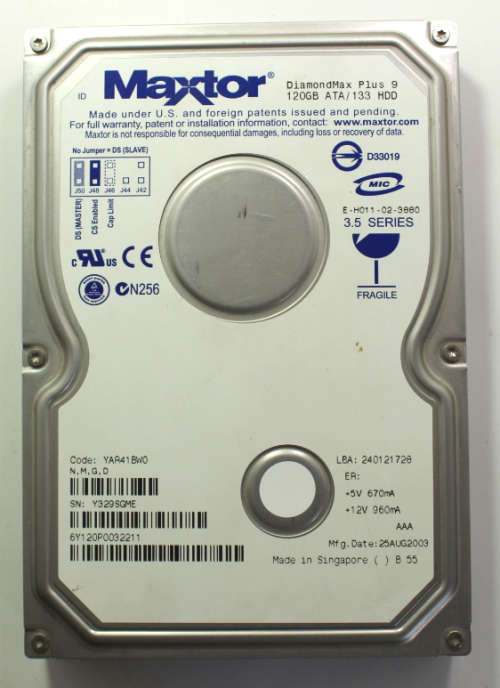 Maxtor DiamondMax Plus 9 3.5` IDE 120GB Hard Drive 6Y120P0