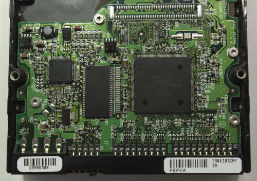 Maxtor DiamondMax Plus 9 3.5` IDE 120GB Hard Drive 6Y120P0