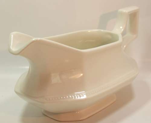 Octagonal Styled White Ironstone `Heritage White` Pattern Johnson Bros Gravy Boat