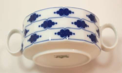 Set of Four Rosenthal Studio Linie `Corinth` Pattern by Tapio Wirkkala Bouillon Cups and Underplates