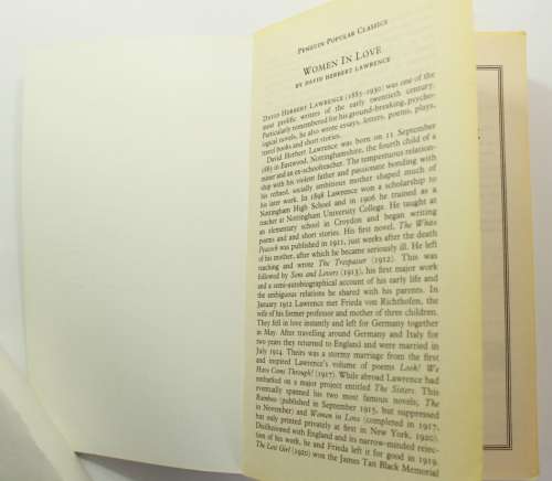 Women In Love by D.H. Lawrence Penguin Classics Softcover Book