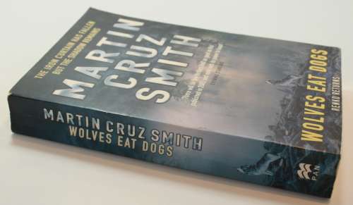 Wolves Eat Dogs by Martin Cruz Smith Softcover Book