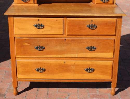 Vintage Oak Dresser with Oval Mirror and 4 Drawers