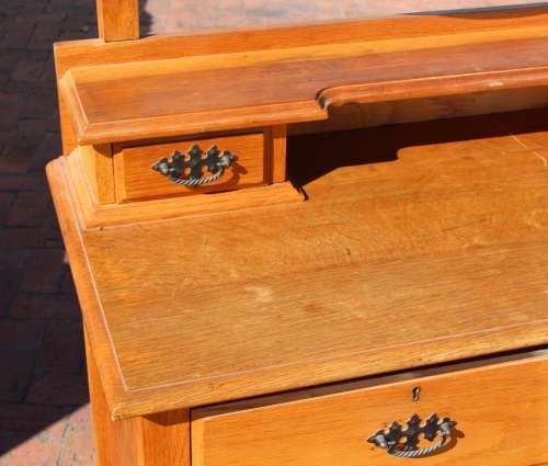 Vintage Oak Dresser with Oval Mirror and 4 Drawers