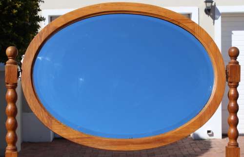 Vintage Oak Dresser with Oval Mirror and 4 Drawers
