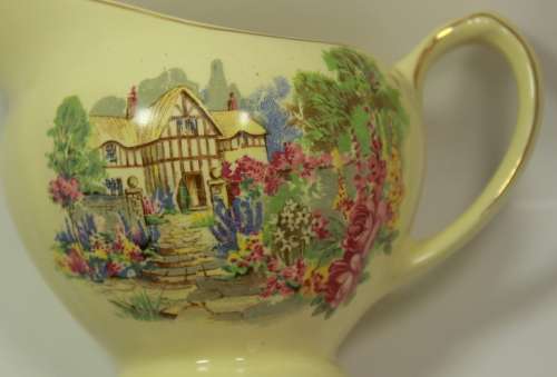Vintage J&G Meakin Sunshine Sol Ware Milk Jug