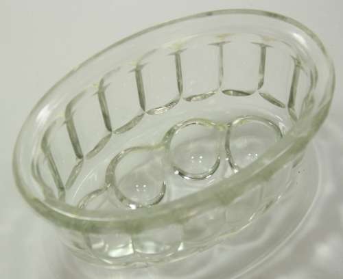 Classic 1950`s Vintage Clear Glass Oval Shape Jelly Dessert Mould