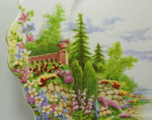 Royal Albert Bone China `Kentish Rockery` Handled Cake Plate