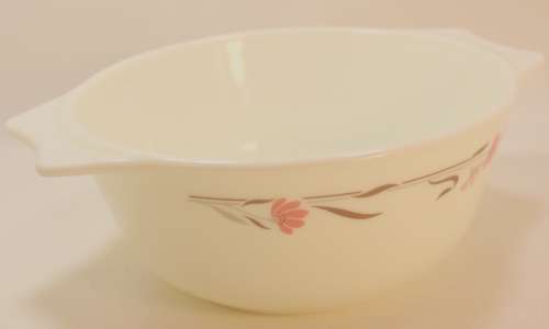 Vintage Small Pyrex Casserole Dish
