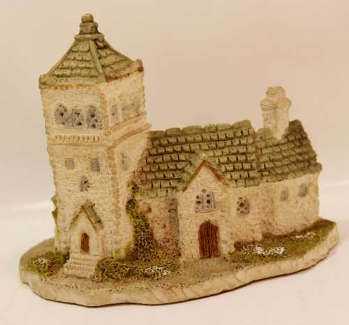 Vintage Miniature English Manor House by Russ Berrie & Co. # 6912 Ornament