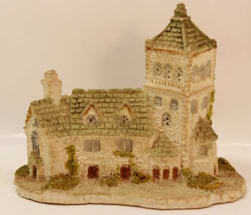 Vintage Miniature English Manor House by Russ Berrie & Co. # 6912 Ornament