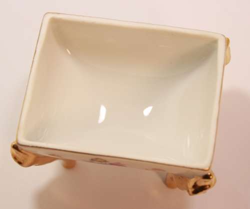 Vintage Gloria Hand Painted Footed Trinket Dish With Lid #2492