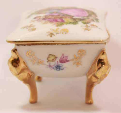 Vintage Gloria Hand Painted Footed Trinket Dish With Lid #2492