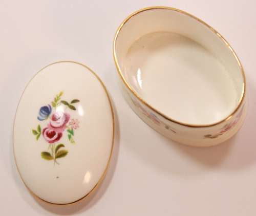Royal Grafton Fine Bone China Small Oval Trinket Bowl With Lid