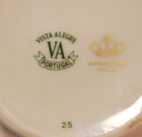 Vista Alegre `Samatra Collection` Small Trinket Bowl With Lid