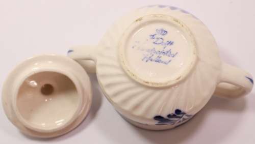 Pair of Delft Porcelain Ornaments, Ashtray and Small Jampot
