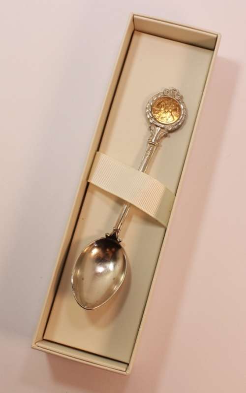 Vintage George V 1910-1935 Silver Jubilee Silver Plated Teaspoon `Presented by The Corporation Of Ea