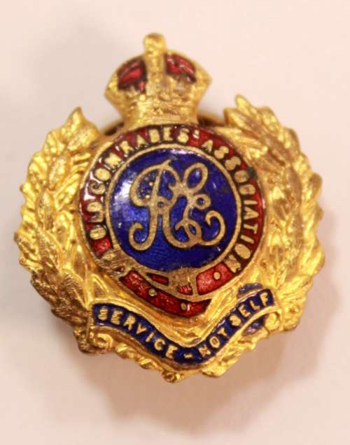 Vintage WW1 Royal Engineers Badges and Button