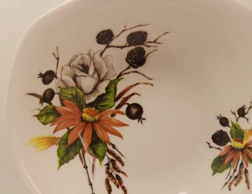 Midwinter Stylecraft Fashion Shape `Countryside` Porcelain Coupe Cereal Bowl