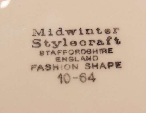 Midwinter Stylecraft Fashion Shape `Countryside` Gravy Boat and Saucer