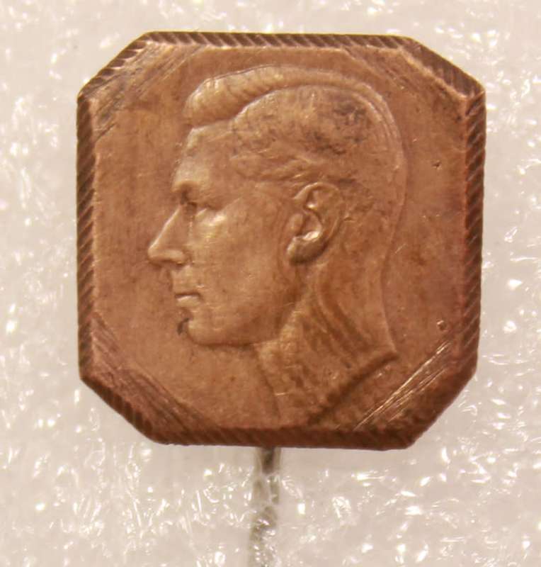 George VI Jacket Lapel Pin Brass 1940`s