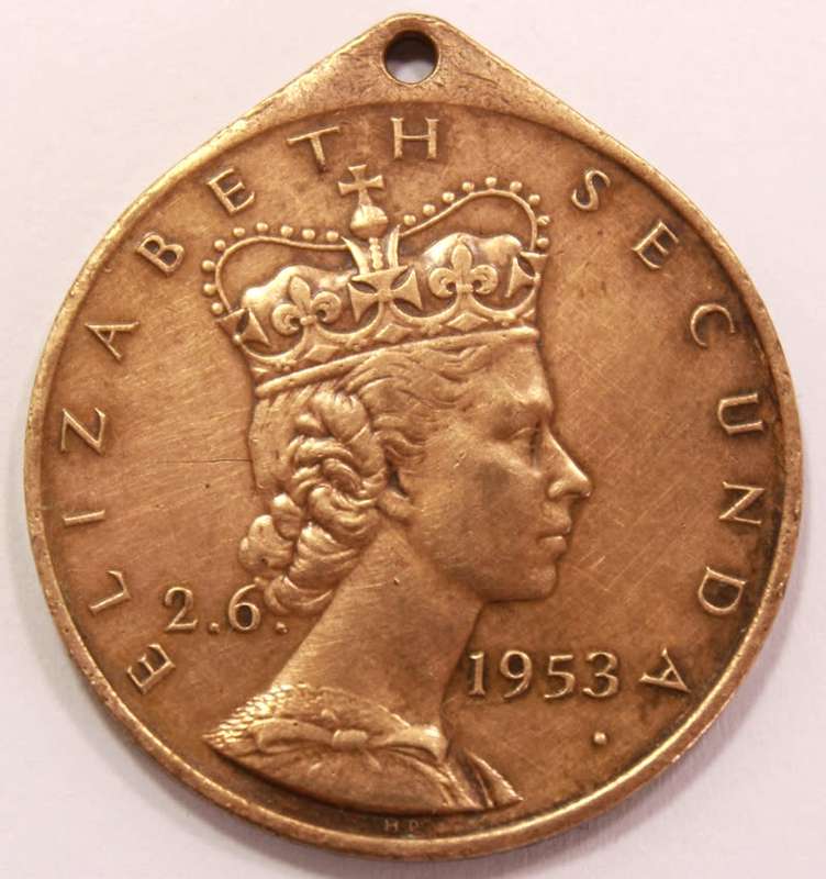 Queen Elizabeth II Coronation Medallion 1953 -Cape Town- XF40 Circulated