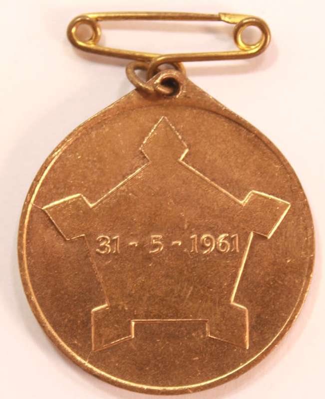 South Africa Republic 31 May 1961 Commemorative Medallion XF40 Circulated