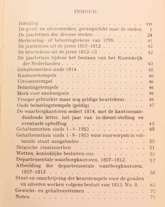 Nederlandse Goud En Zilvermerken by Elias Voet Jr Hardcover Book