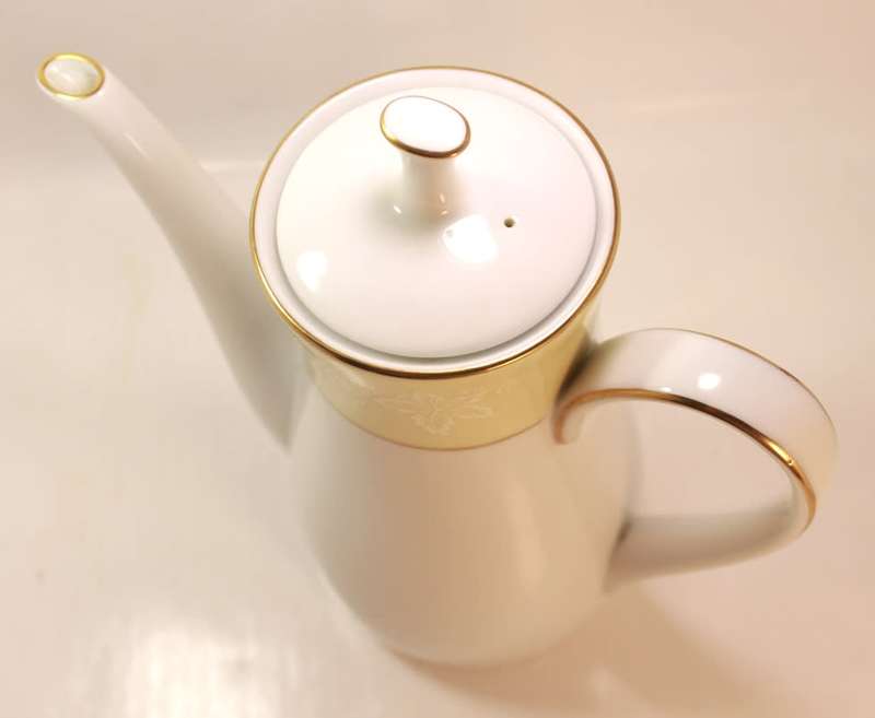 Vintage Noritake `Annulaire` 6689 Elegant Coffee Pot Made In Japan