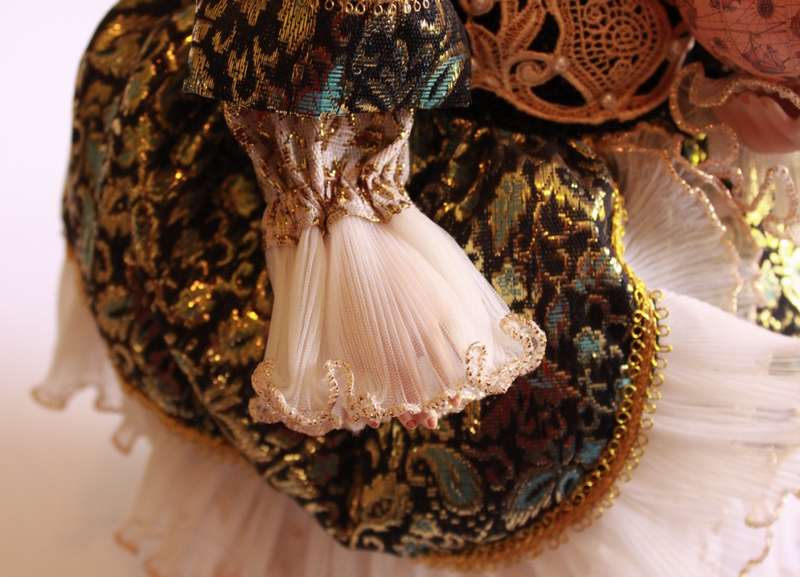Limited Edition World Classic Collectibles Bisque Porcelain Doll by Judith Prather Banta